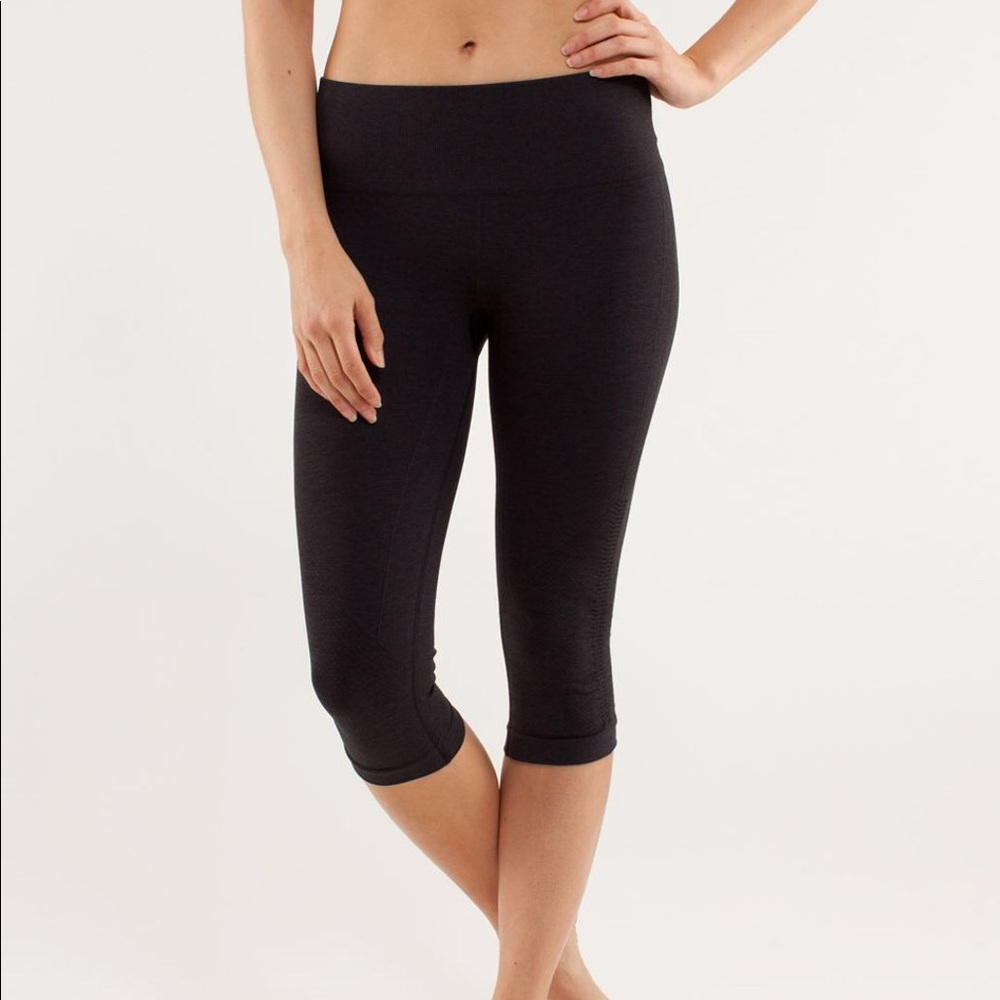 Lululemon Black Crop Leggings